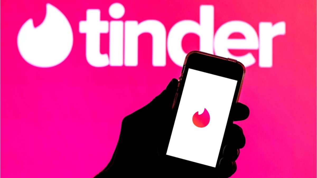 Can I Block People on the Tinder App?