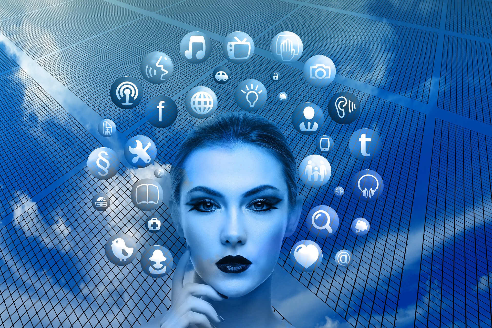 What Are the Benefits of Social Media?