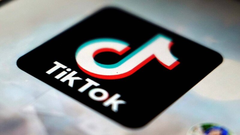 How Does TikTok's Format Influence Its Popular Content?