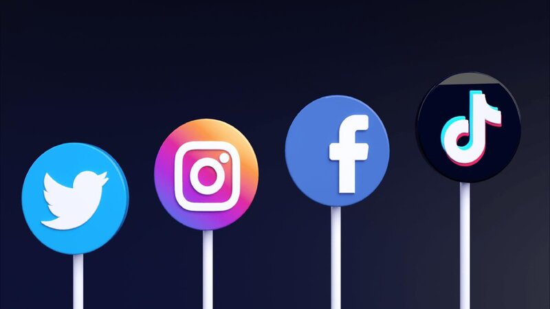 Is Facebook Still Relevant in the Age of Instagram and TikTok?