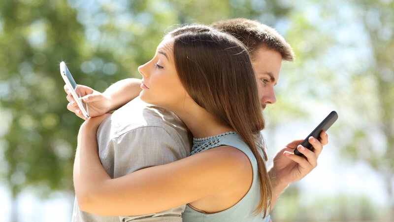 Did Social Media Ruin Dating?